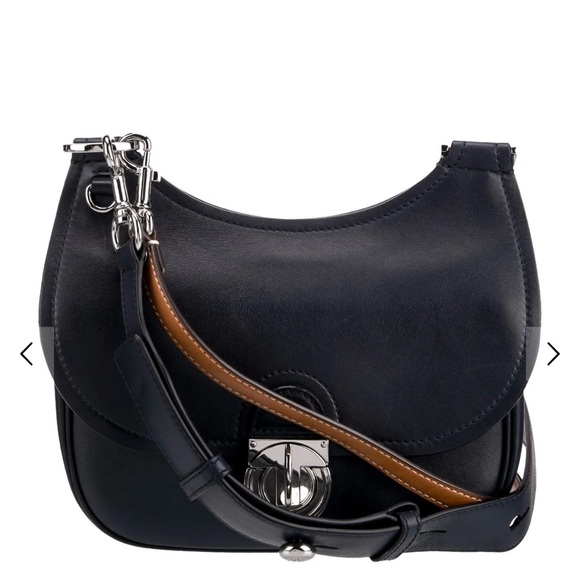 Elegant Black Leather Women's Bag - Picture 3 of 5